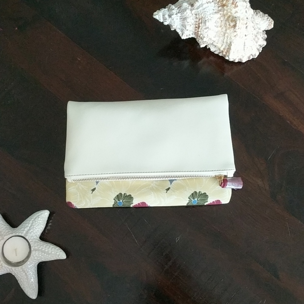 Summer purse